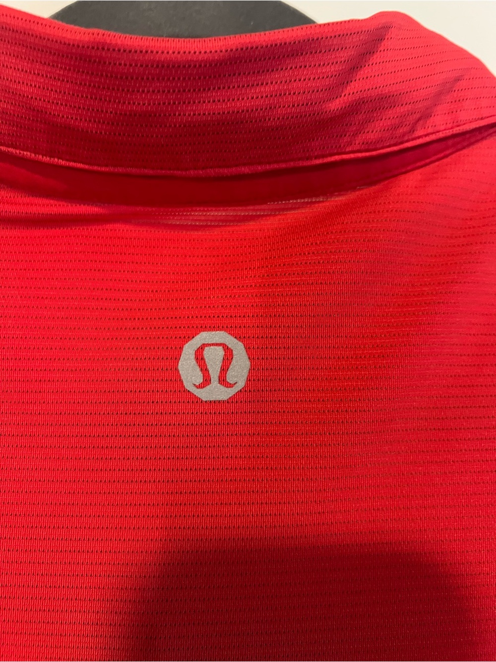Men's Lulu Lemon. Red Short-Sleeve Polo Shirt size L/XL - Picture 6 of 11